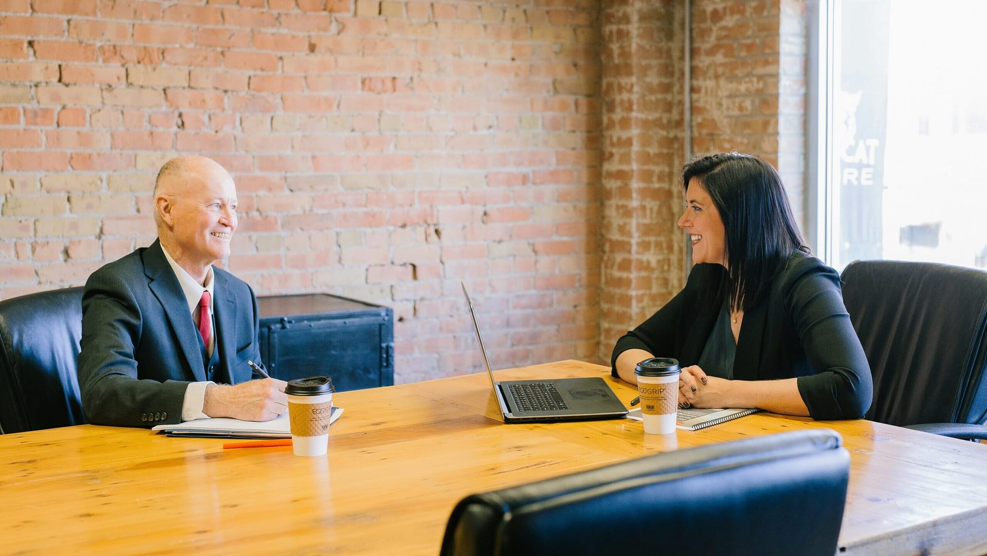 Signing an Indiana Power of Attorney agreement